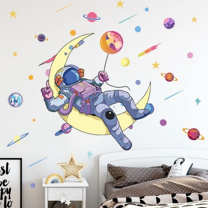 sticker mural astronaute croissant de Lune