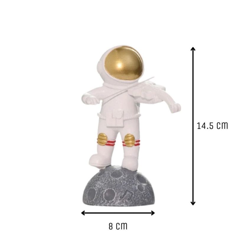 taille figurine astronaute violoniste